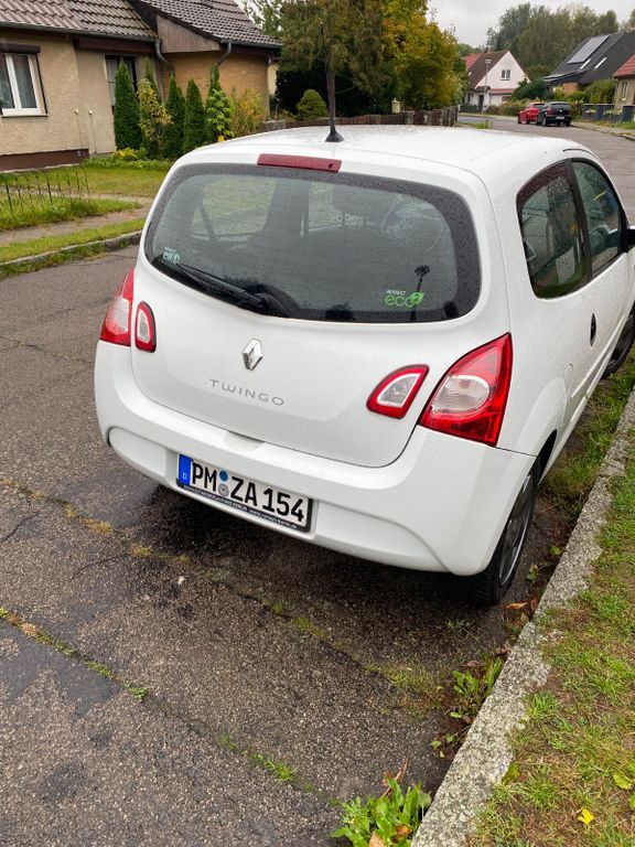 Renault Twingo 136.000 km 3.500 € Berlin 13051
