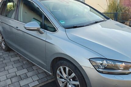 VW Golf Sportsvan 88.316 km 14.500 &euro; Langenfeld 91474