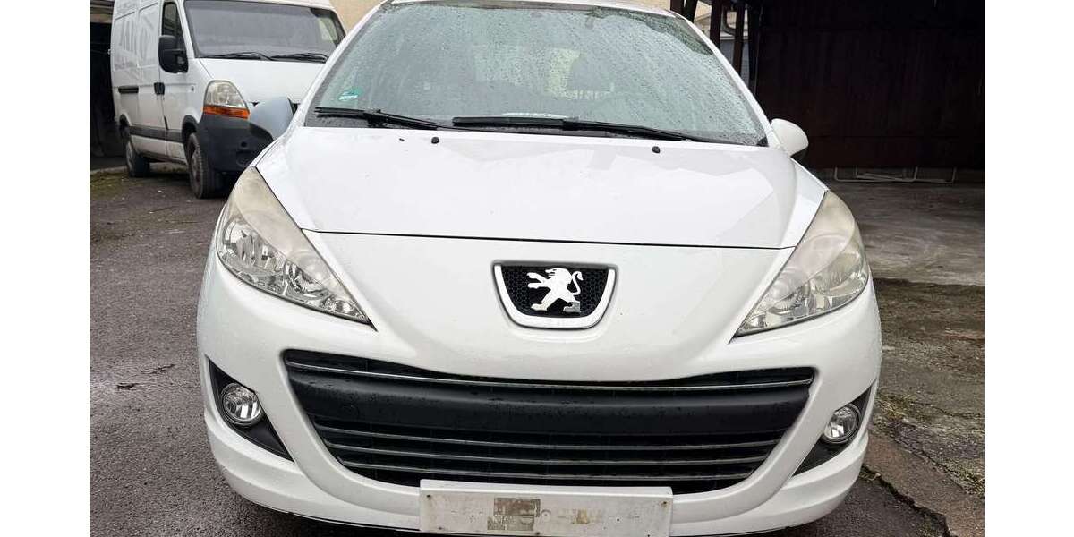 Peugeot 207 171.800 km 2.750 &euro; Reutlingen 72762