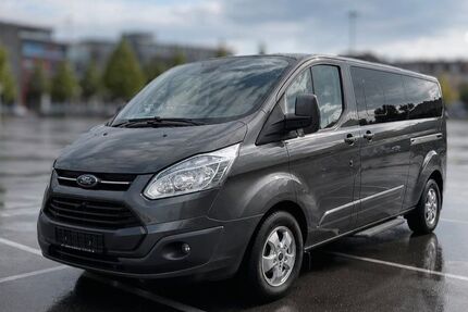 Ford Tourneo Custom 202.000 km 13.900 &euro; Stein 90547