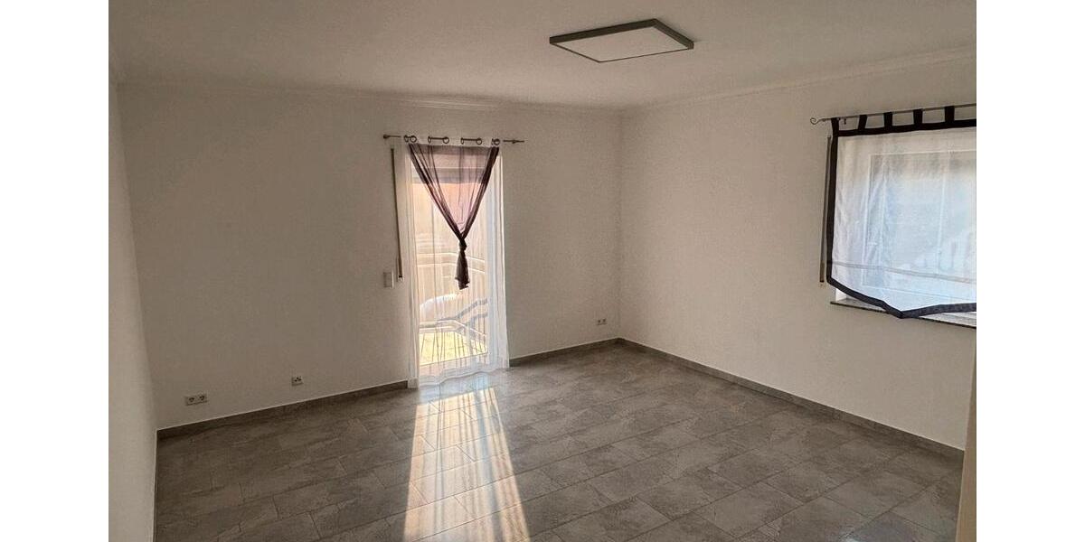 Einfamilienhaus Ramstein-Miesenbach Miesenbach - 1 Zimmer, 190 m&sup2;, 2.250&euro; | Angebot:26101571