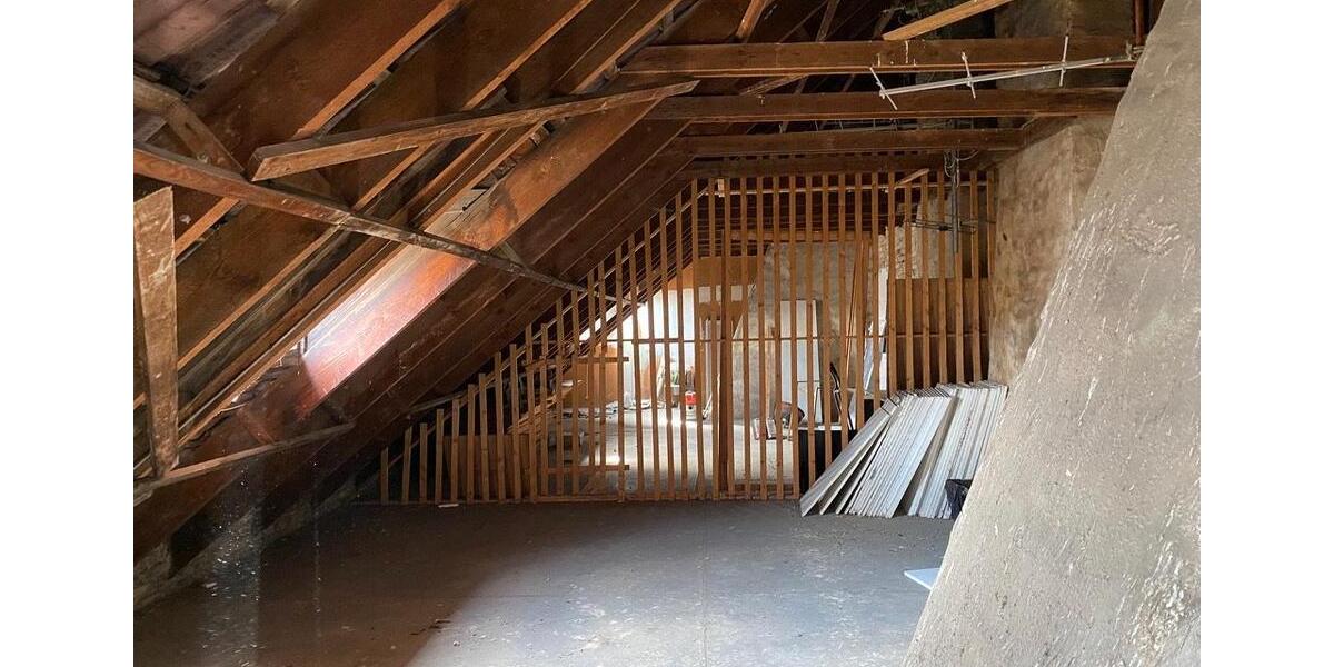 Dachgeschoßwohnung Berlin Spandau - 3 Zimmer, 112 m&sup2;, 138.000&euro; | Angebot:26803633