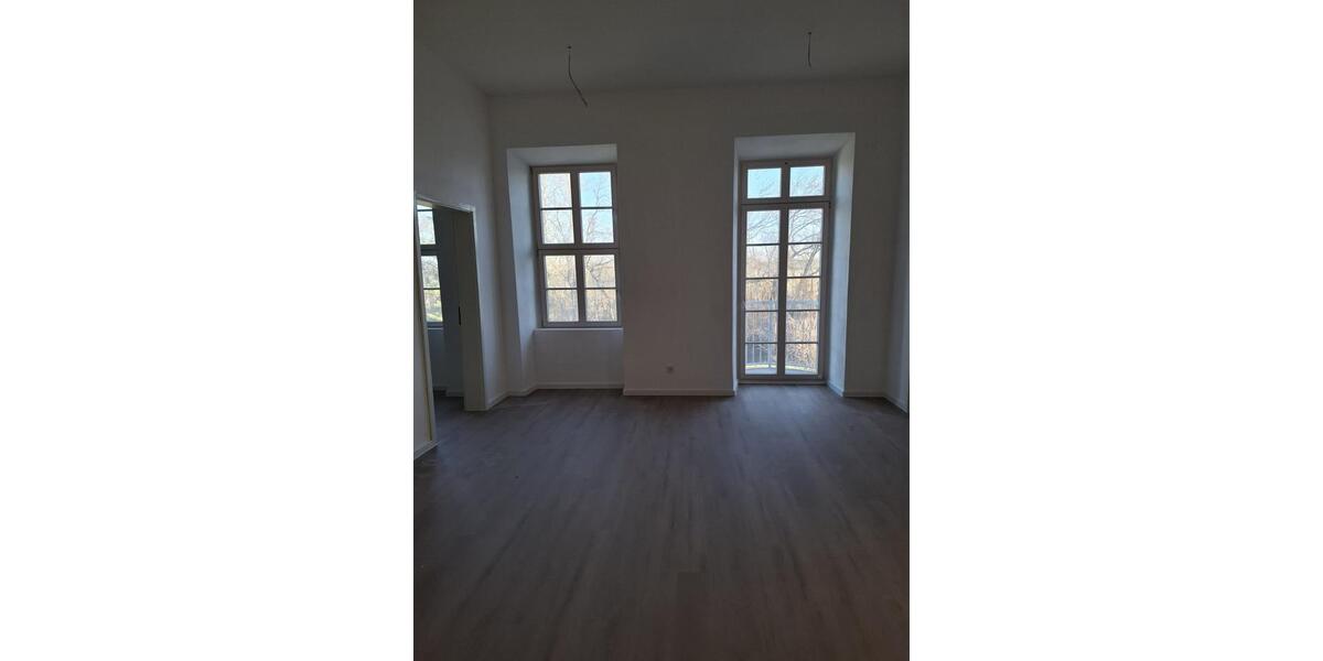 Etagenwohnung Teutschenthal - 4 Zimmer, 109 m&sup2;, 1.177&euro; | Angebot:24591715