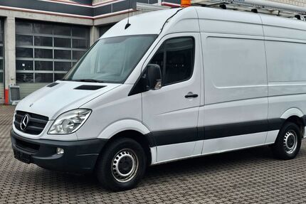 Mercedes-Benz Sprinter 171.600 km 9.700 &euro; Fulda 36043