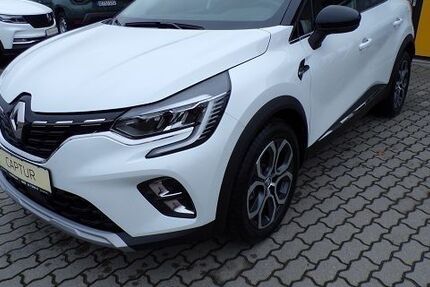 Renault Captur 17.783 km 28.990 € Brandenburg a.d. Havel 14772