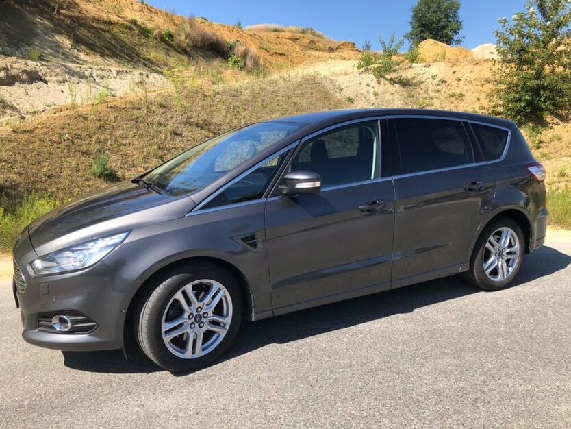 S-Max