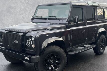 Land Rover Defender 85.000 km 49.880 &euro; Frankfurt a.M. 60314