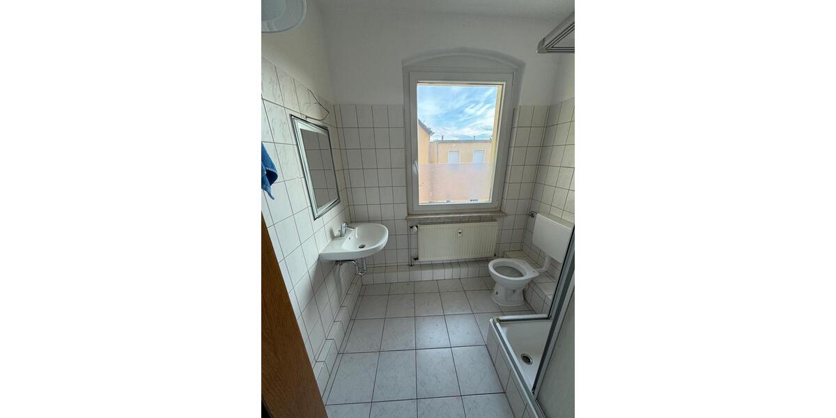 Etagenwohnung Apolda - 1 Zimmer, 45 m&sup2;, 340&euro; | Angebot:26409318