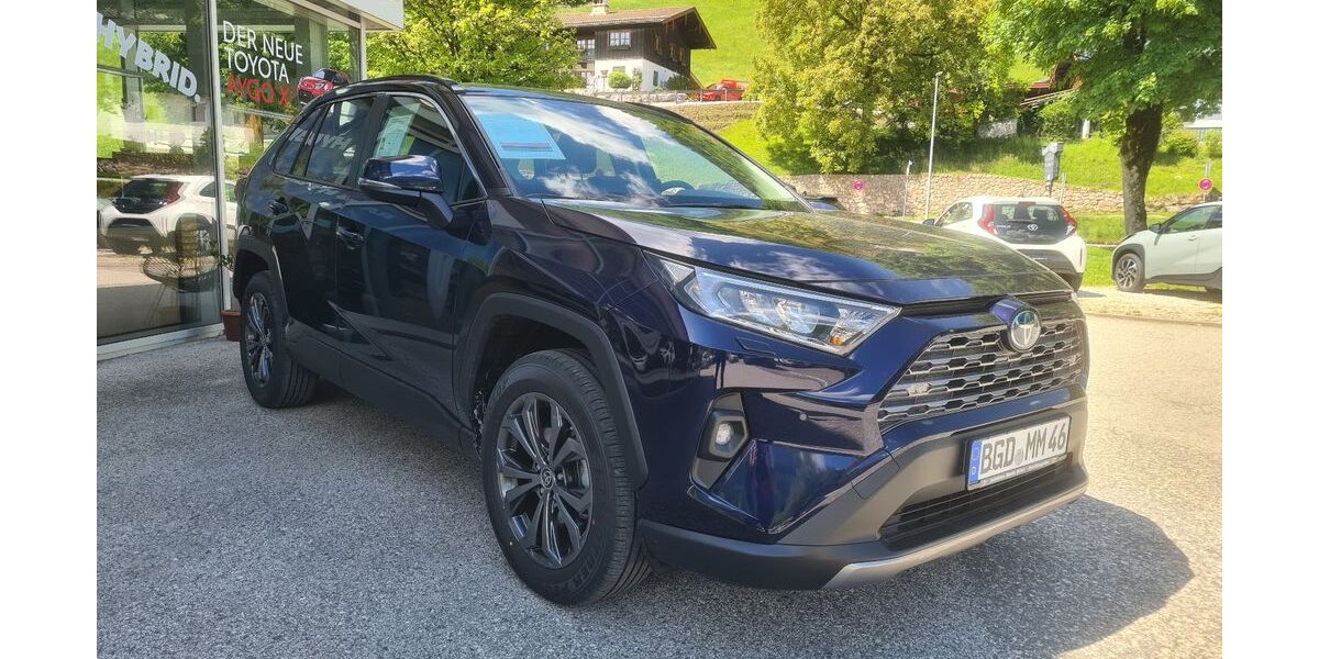 Toyota RAV 4 6.900 km 39.900 &euro; Berchtesgaden 83471