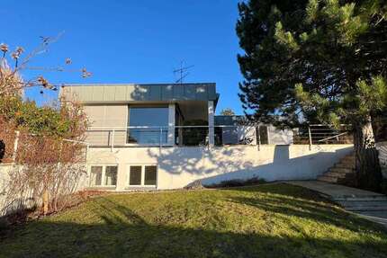 Haus Berg Kempfenhausen Kempfenhausen - 7 Zimmer, 210 m&sup2;, 4.500&euro; | Angebot:24079180