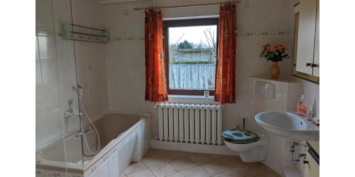 Bauernhaus, Landhaus Neuburg - 5 Zimmer, 138 m&sup2;, 385.000&euro; | Angebot:27024820