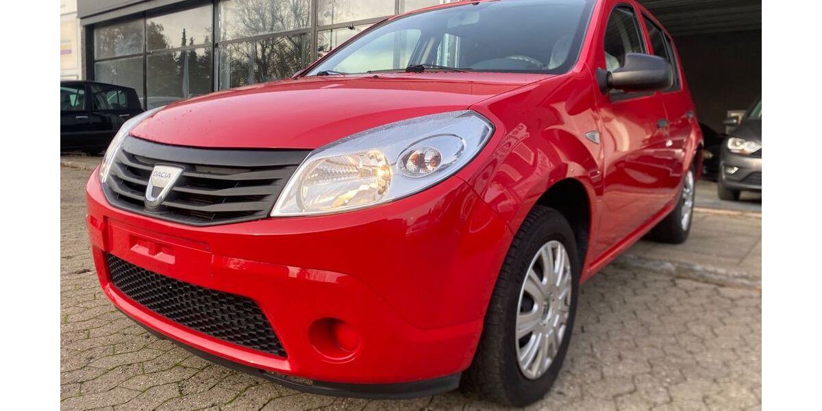 Dacia Sandero 110.000 km 2.750 &euro; Dahlenburg 21368