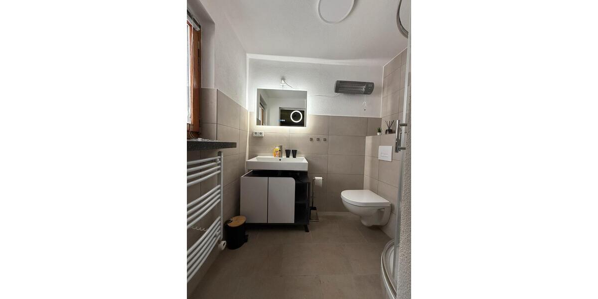 Einfamilienhaus München Giesing - 3 Zimmer, 65 m&sup2;, 850&euro; | Angebot:26411149