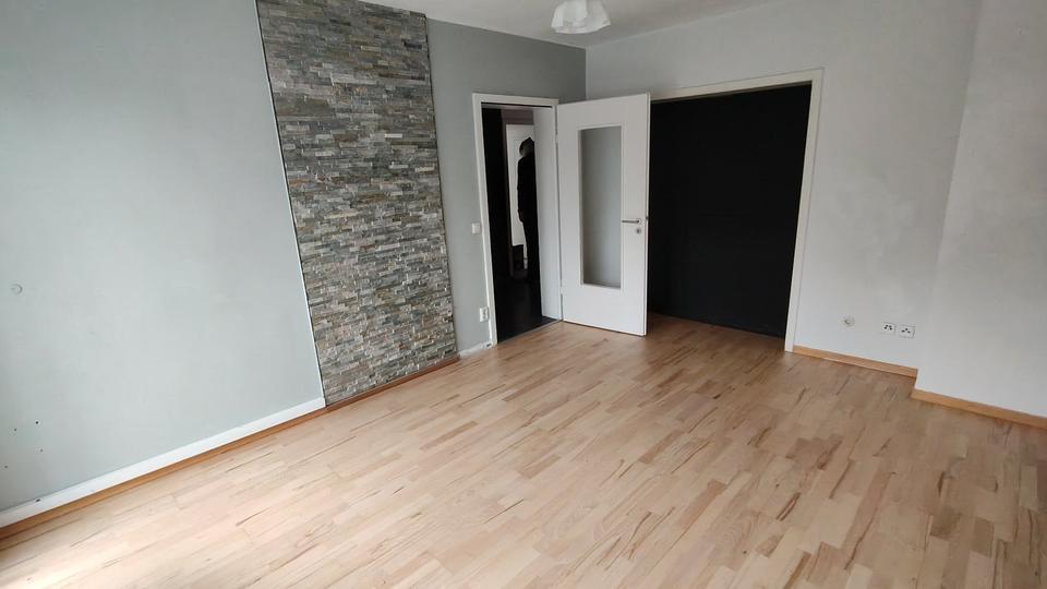 Erdgeschoßwohnung Meerbusch - 3 Zimmer, 84 m&sup2;, 950&euro; | Angebot:25025805