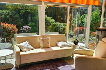 Haus Buxtehude - 5 Zimmer, 120 m&sup2;, 3.000&euro; | Angebot:25689700