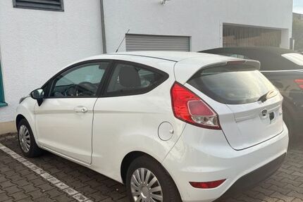 Ford Fiesta 120.000 km 5.300 &euro; Augsburg 86157