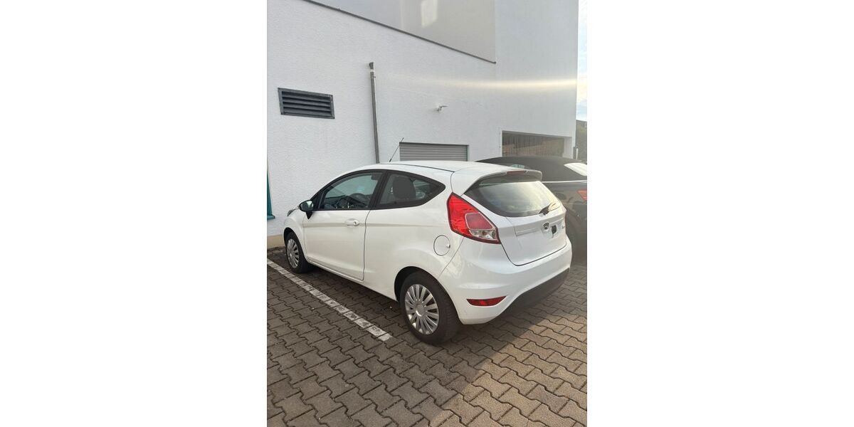 Ford Fiesta 120.000 km 5.300 &euro; Augsburg 86157