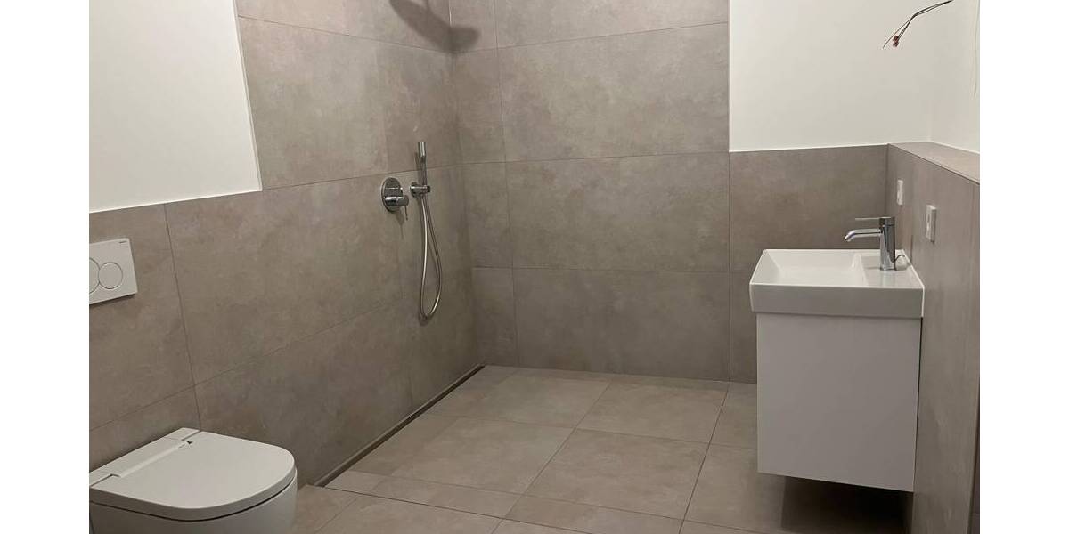 Terrassenwohnung Lüneburg Neu Hagen - 2 Zimmer, 71 m&sup2;, 1.200&euro; | Angebot:25986357