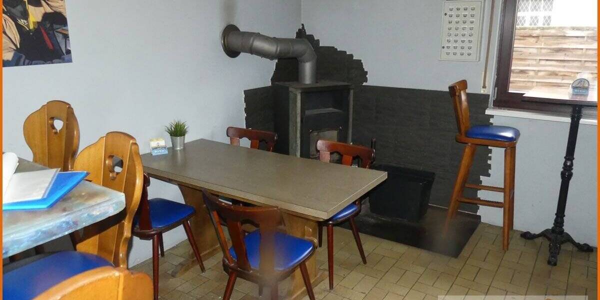 Mehrfamilienhaus, Wohnhaus Steinau an der Straße Steinau - 6 Zimmer, 130 m&sup2;, 289.000&euro; | Angebot:25746826