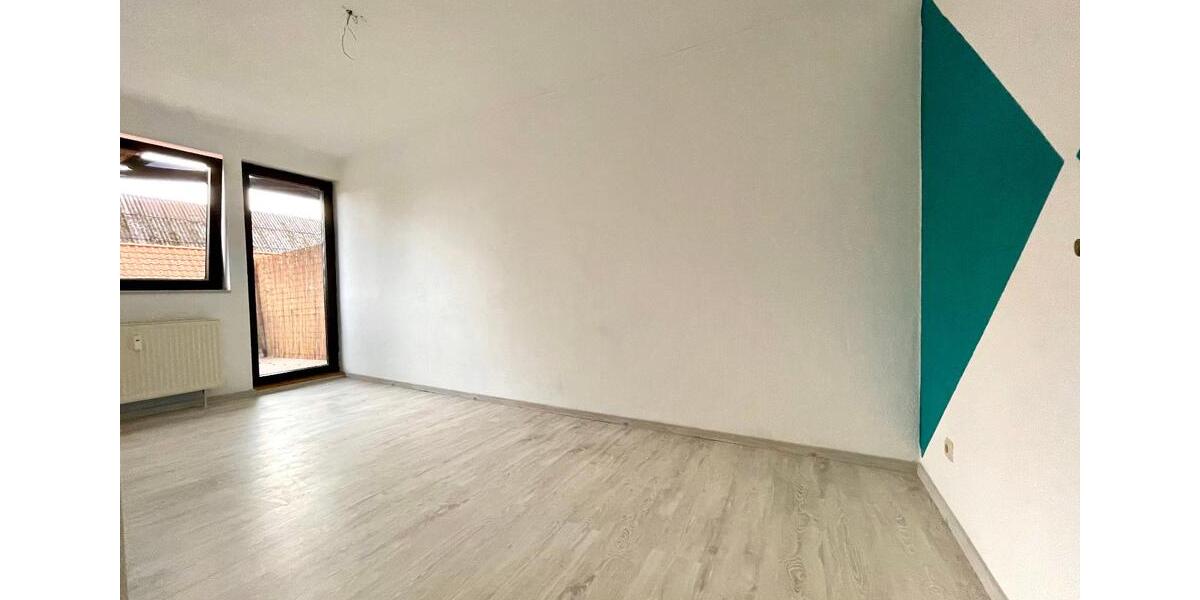 Reihenhaus, 3 Zi., Terrasse, Balkon, Gartennutzung, frei 3 zimmer