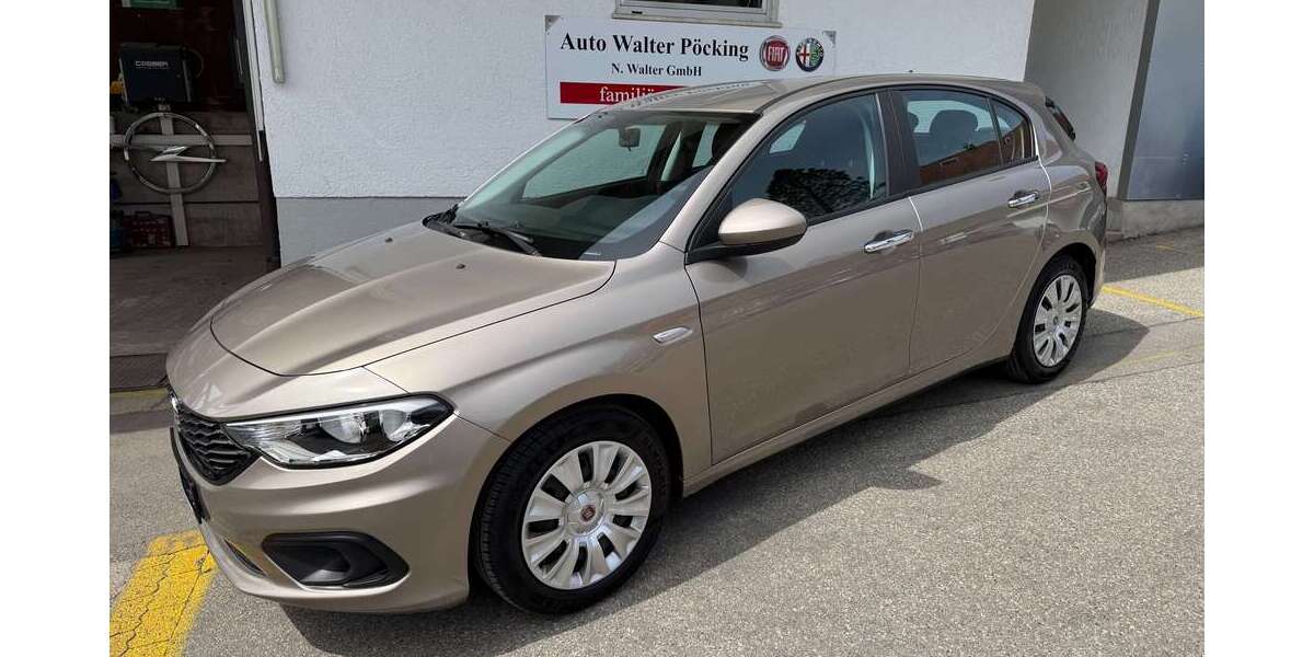 Fiat Tipo 81.930 km 9.990 &euro; Pöcking 82343