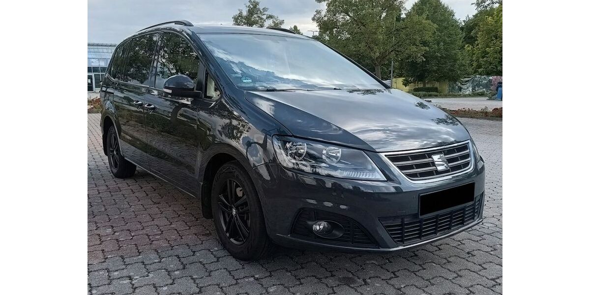Seat Alhambra 206.000 km 13.590 &euro; München 81549