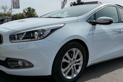 Kia ceed / Ceed 80.000 km 7.999 &euro; Frankfurt am Main 60386