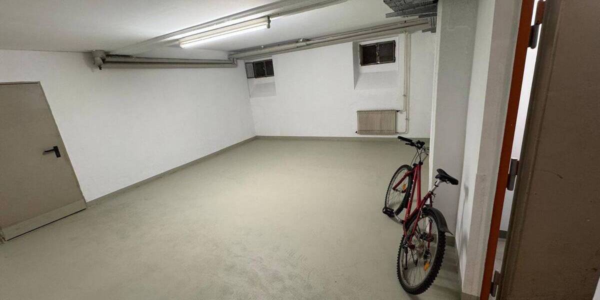 Einfamilienhaus Schweinfurt Altstadt - 1 Zimmer, 220&euro; | Angebot:25665401