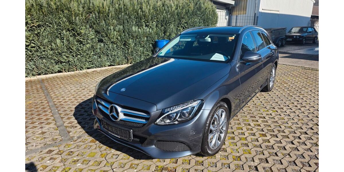 Mercedes-Benz C 250 80.300 km 21.995 &euro; Weingarten 76356