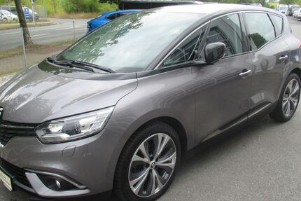 Renault Scenic 121.054 km 10.200 &euro; Riesa 01587
