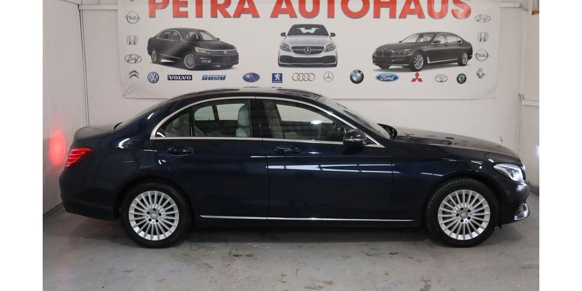 Mercedes-Benz C 250 145.000 km 14.999 &euro; Berlin 12099