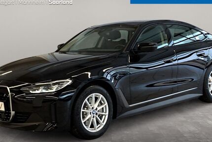 BMW i4 17.700 km 39.903 &euro; Saarbrücken 66121