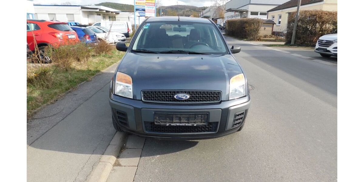 Ford Fusion 151.725 km 2.250 &euro; Lichtenfels 96215