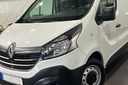 Renault Trafic 78.000 km 17.995 &euro; Bretten 75015