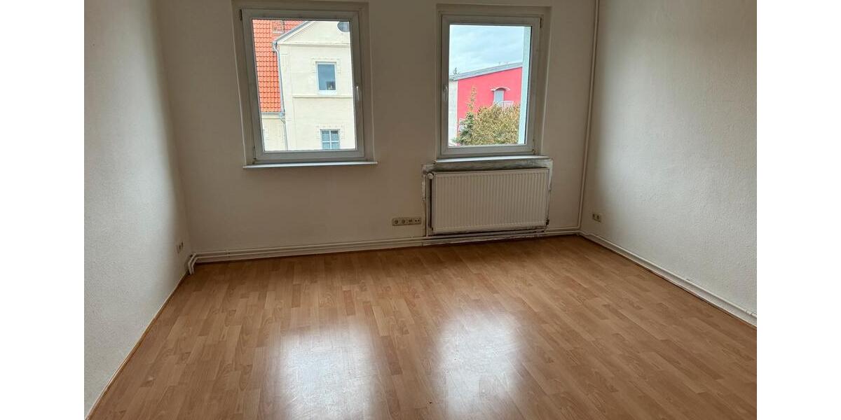 Etagenwohnung Friedland - 3 Zimmer, 48 m&sup2;, 240&euro; | Angebot:25352453