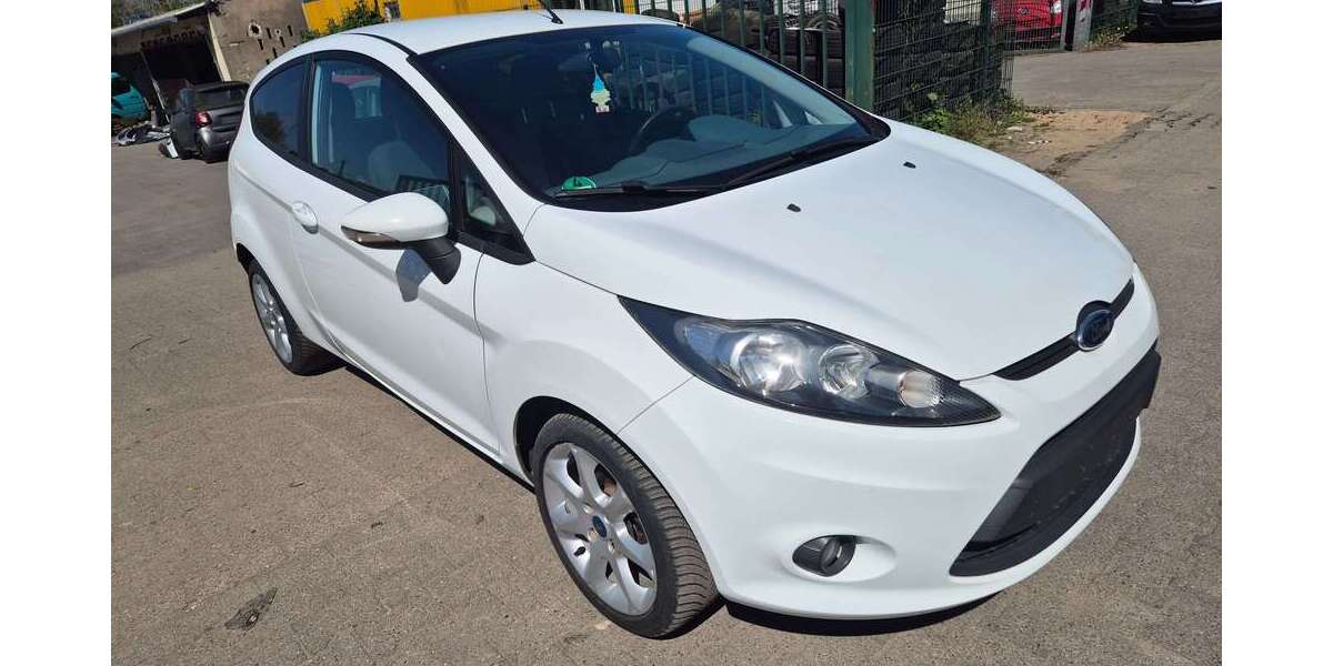 Ford Fiesta 154.506 km 2.799 &euro; Bottrop 46242