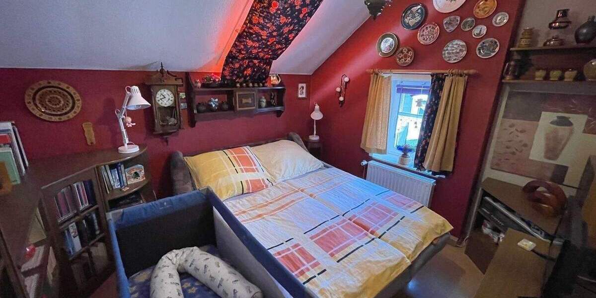 Einfamilienhaus Stollberg/Erzgebirge Stollberg - 6 Zimmer, 195 m&sup2;, 269.000&euro; | Angebot:26554269