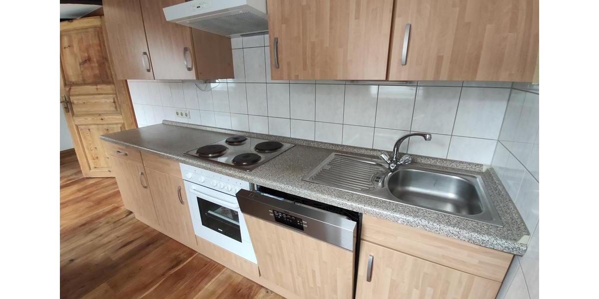 Dachgeschoßwohnung Husum - 3 Zimmer, 95 m&sup2;, 780&euro; | Angebot:26415327