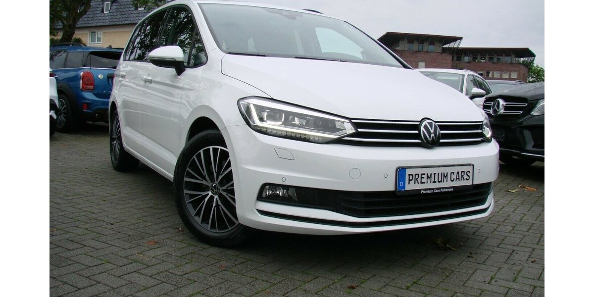 VW Touran 1.5TSi Comfortline 7-Sitzer ACC Navi Kamera 23.085 km 30.980 € Falkensee 14612
