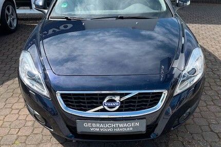 Volvo C70 67.500 km 17.100 € Hoechst im Odenwald 64739
