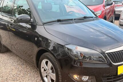Skoda Fabia 55.478 km 6.990 &euro; Berlin 13089