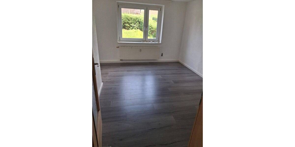 Etagenwohnung Drebach OT Venusberg Venusberg - 3 Zimmer, 75 m&sup2;, 400&euro; | Angebot:26916862