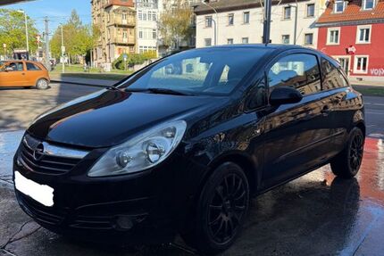 Opel Corsa 150.000 km 2.100 € Freiburg 79100