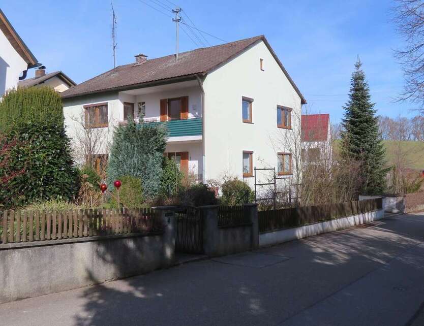 Haus zum Kaufen in Pfaffenhofen 695.000 € 160 m² 6 zimmer