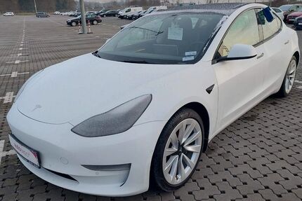 Tesla Model 3 89.720 km 26.450 &euro; Bad Kissingen 97688