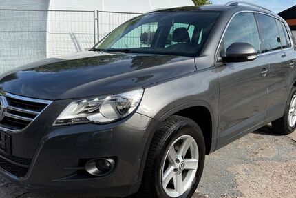 VW Tiguan 160.920 km 5.490 &euro; Höxter 37671
