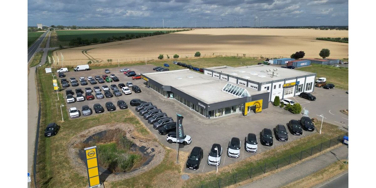 Opel Insignia 57.923 km 15.950 &euro; Staßfurt (Sachsen-Anhalt) 39418