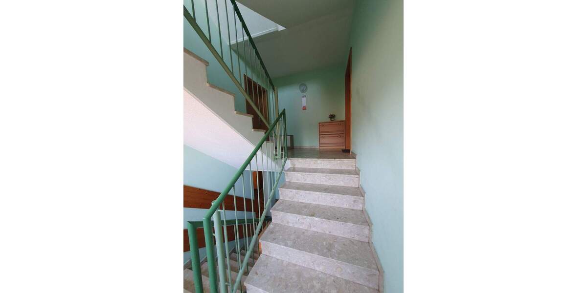 Etagenwohnung Bad Schmiedeberg - 3 Zimmer, 77 m&sup2;, 99.000&euro; | Angebot:25665793