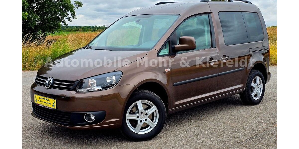 VW Caddy 111.000 km 12.499 &euro; Halle-Neustadt 06124