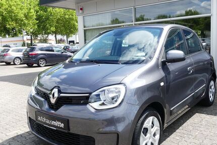 Renault Twingo 36.471 km 10.400 &euro; Dessau-Roßlau 06847